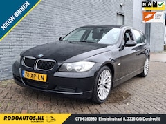 BMW 3-serie Touring - 318i Business Line Navi/Cruise/Airco ✅