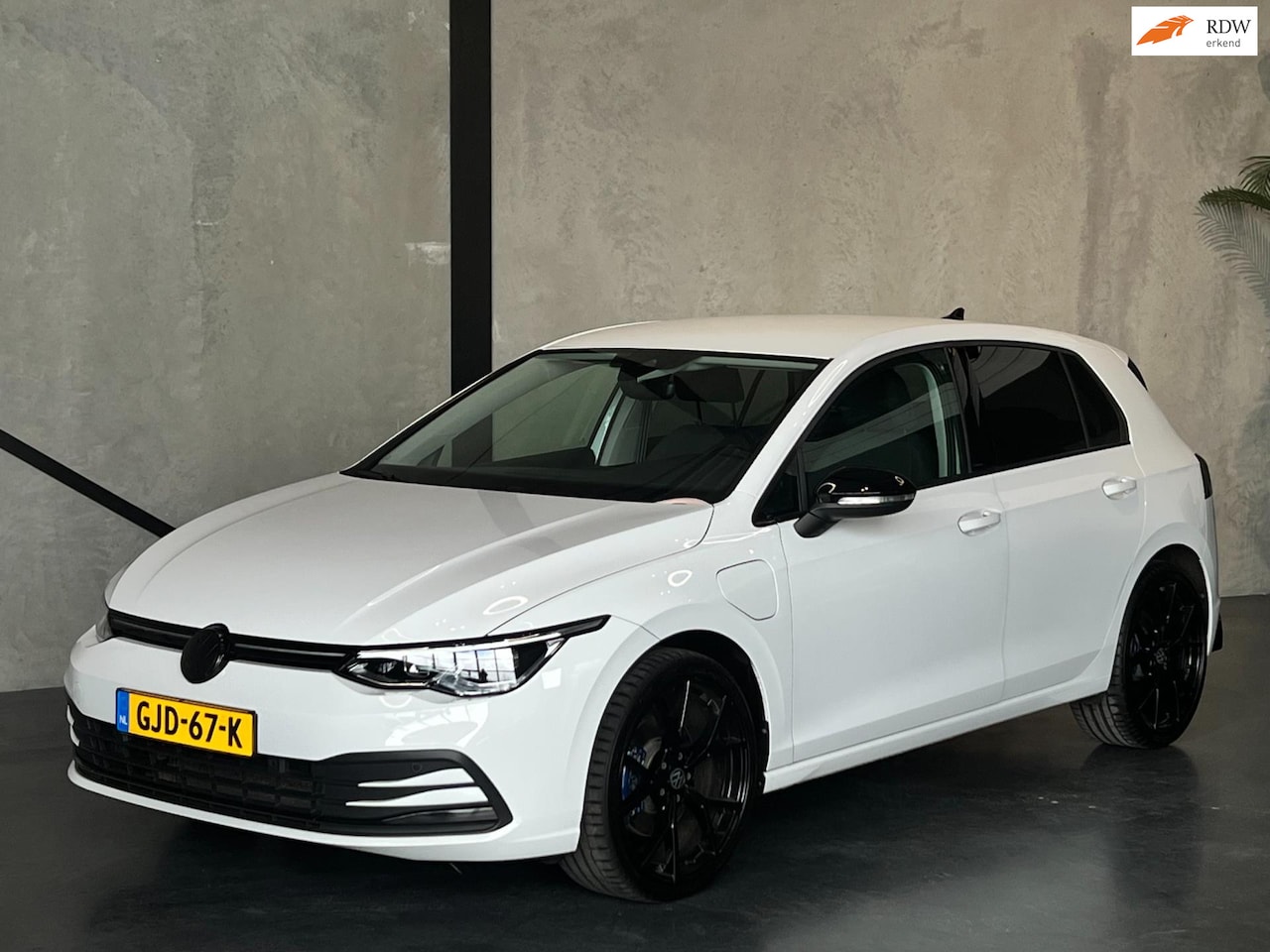 Volkswagen Golf - 1.4 eHybrid 1.4 eHybrid, ACC, Massage,Memory,Grote Range - AutoWereld.nl