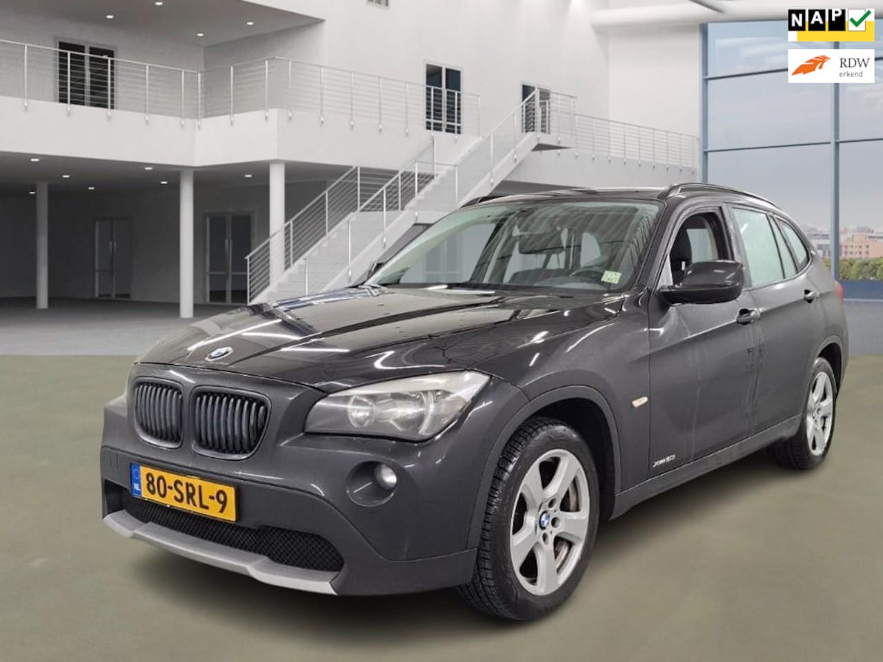 BMW X1 - XDrive20i Business - AutoWereld.nl