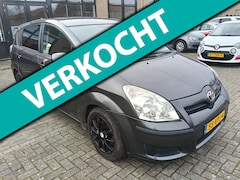 Toyota Verso - 2.2 D-4D Terra Grijs Kenteken