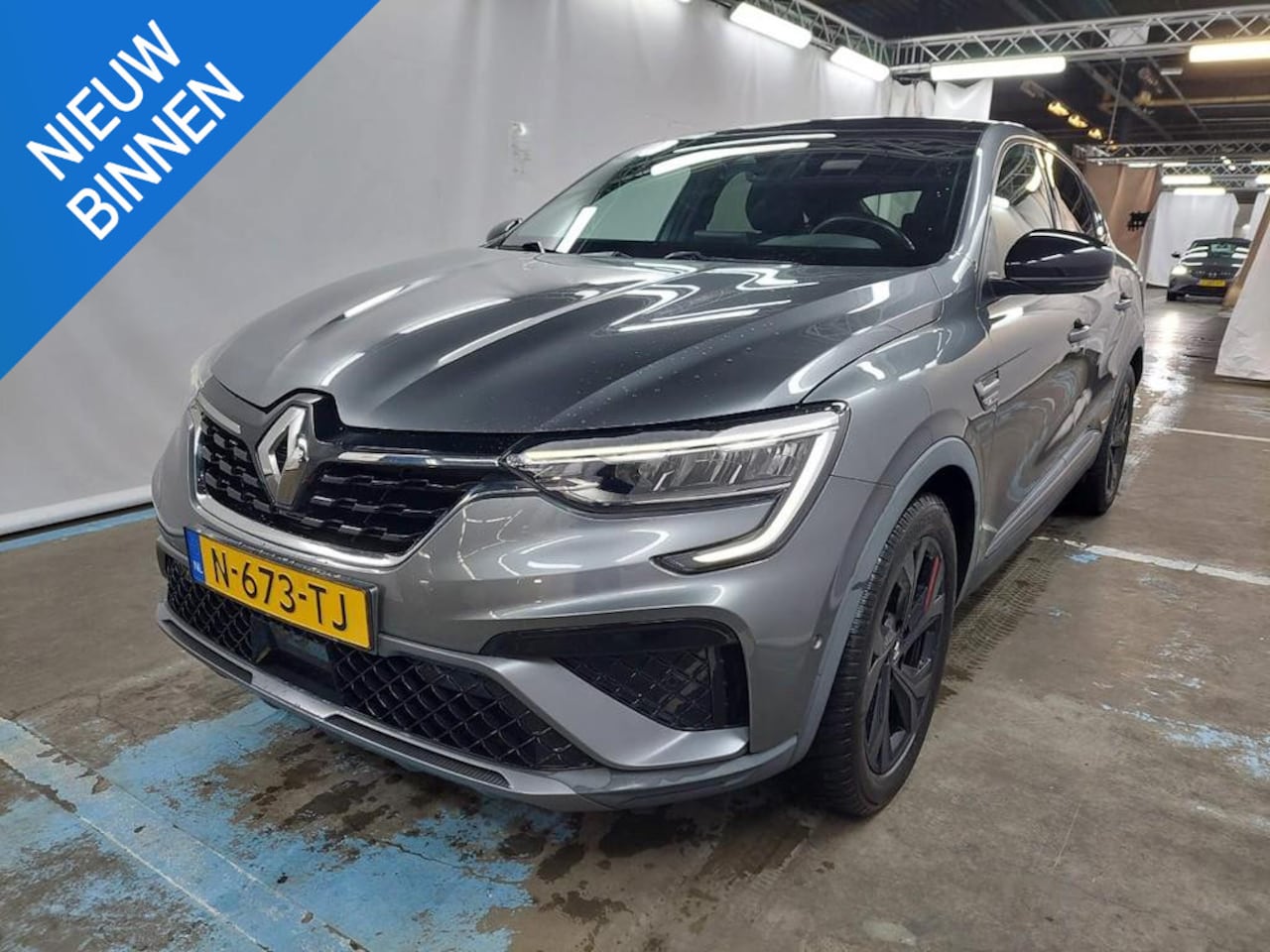 Renault Arkana - 1.6 E-TECH HYBRID 145 R.S. LINE I AUTOMAAT I TREKHAAK I APPLE CARPLAY I P-CAMERA I ADAPTIV - AutoWereld.nl