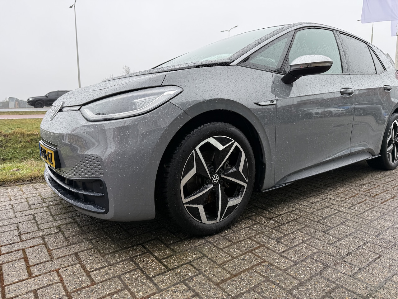 Volkswagen ID.3 - BWJ 2020 First Plus 204 PK 58 kWh IQ. LICHT | ADAPTIVE CRUISE | FULL LED | STOEL + STUUR V - AutoWereld.nl