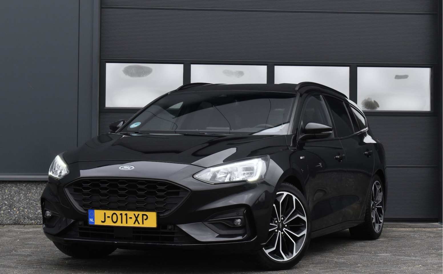 Ford Focus Wagon - 1.5 EcoBlue ST Line X Business BTW - Cruise - Keyless - NAP - AutoWereld.nl