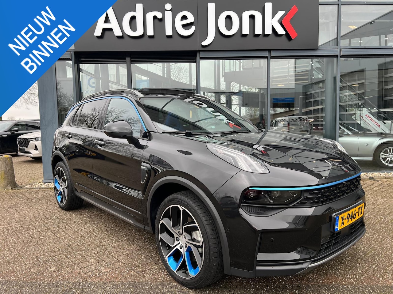 Lynk & Co 01 - 1.5 AUTOMAAT | NED. AUTO | 360 CAMERA | PANORAMA DAK | EL A. KLEP | ADAPTIVE CRUISE | ZWAR - AutoWereld.nl