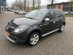 Dacia Sandero Stepway - 1.6 1e EIGENAAR AIRCO TRHK NAP