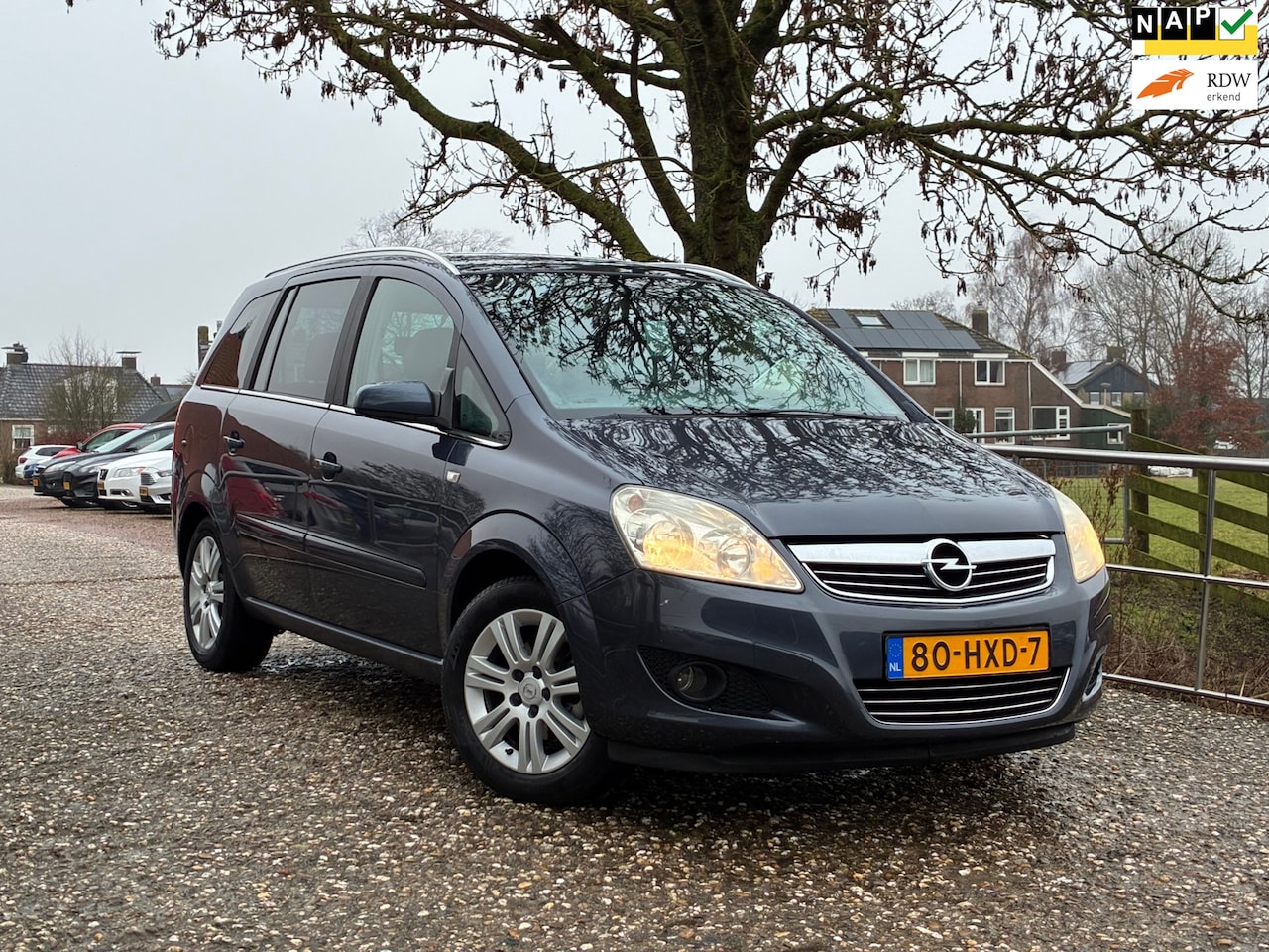 Opel Zafira - 1.8 Executive 7 p. | NAP | Clima + Cruise nu €6.975,-!! - AutoWereld.nl