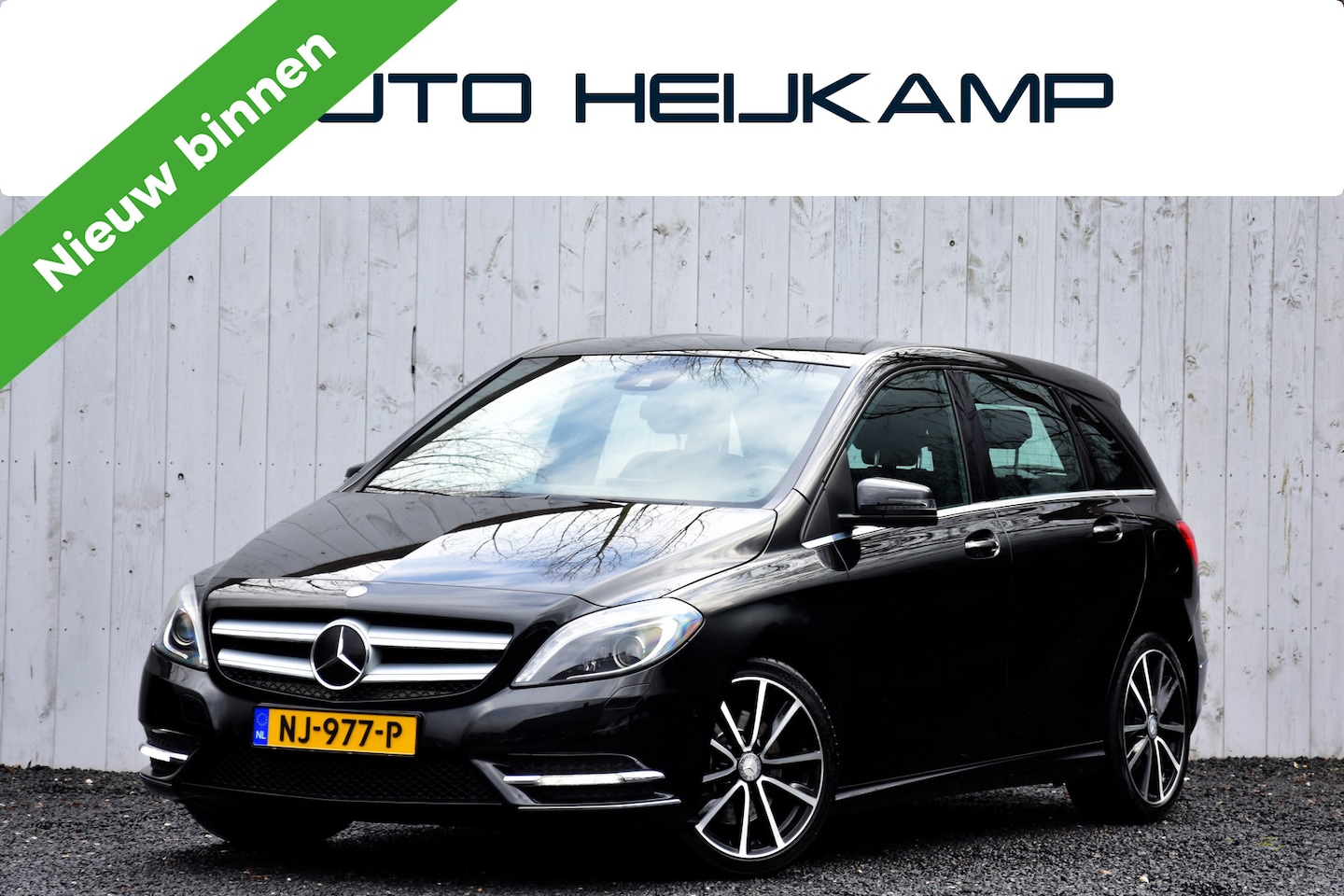 Mercedes-Benz B-klasse - 250 Prestige | AMG | Leer | Xenon | Trekhaak | - AutoWereld.nl