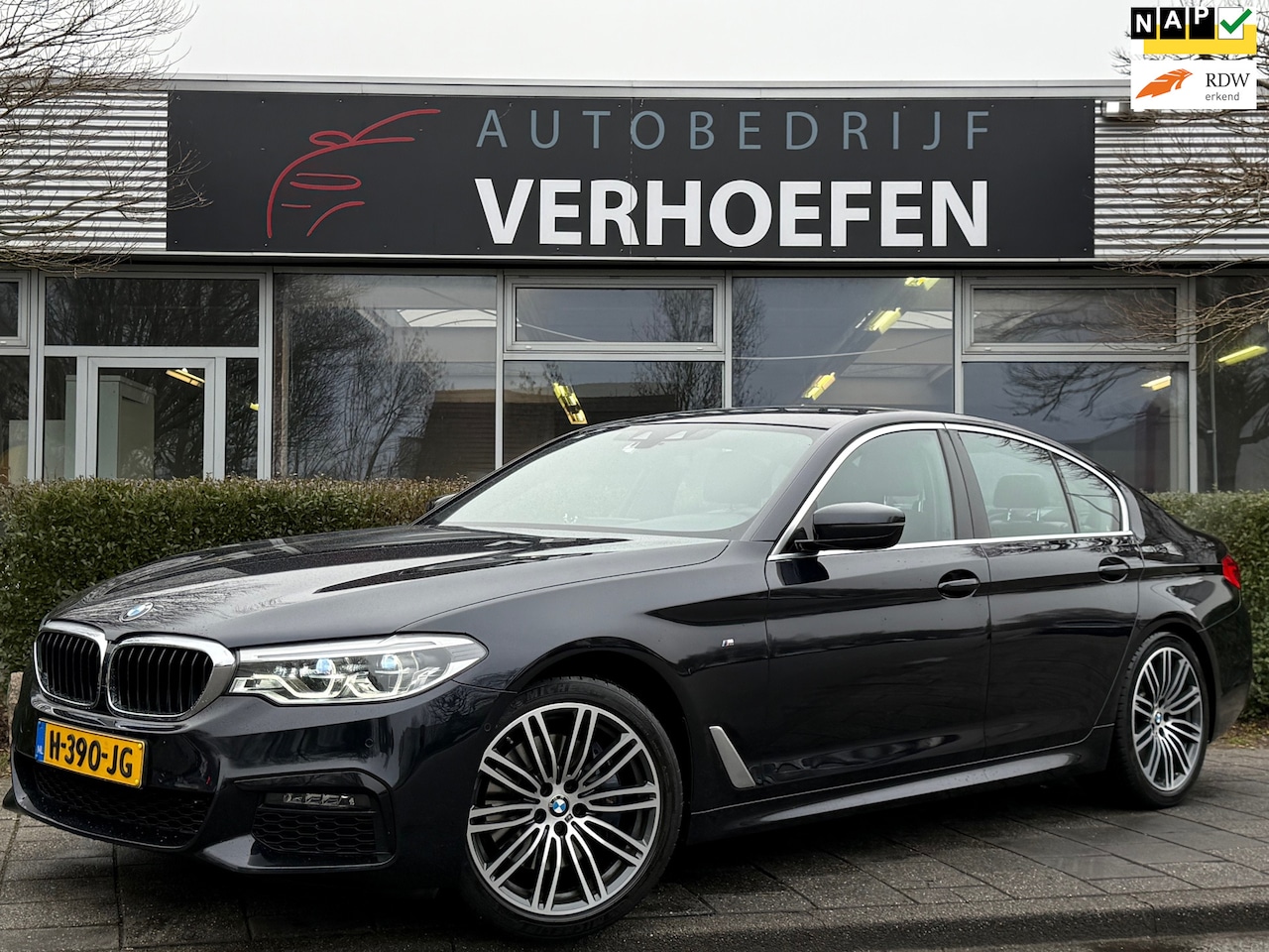 BMW 5-serie - 530i High Executive Edition - CRUISE / CLIMATE CONTR - LUXE STOELEN - SFEER VERLICHTING - - AutoWereld.nl