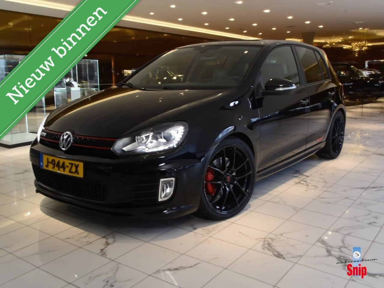 Volkswagen Golf - 2.0 GTI Edition 35 2.0 GTI Edition 35 - AutoWereld.nl
