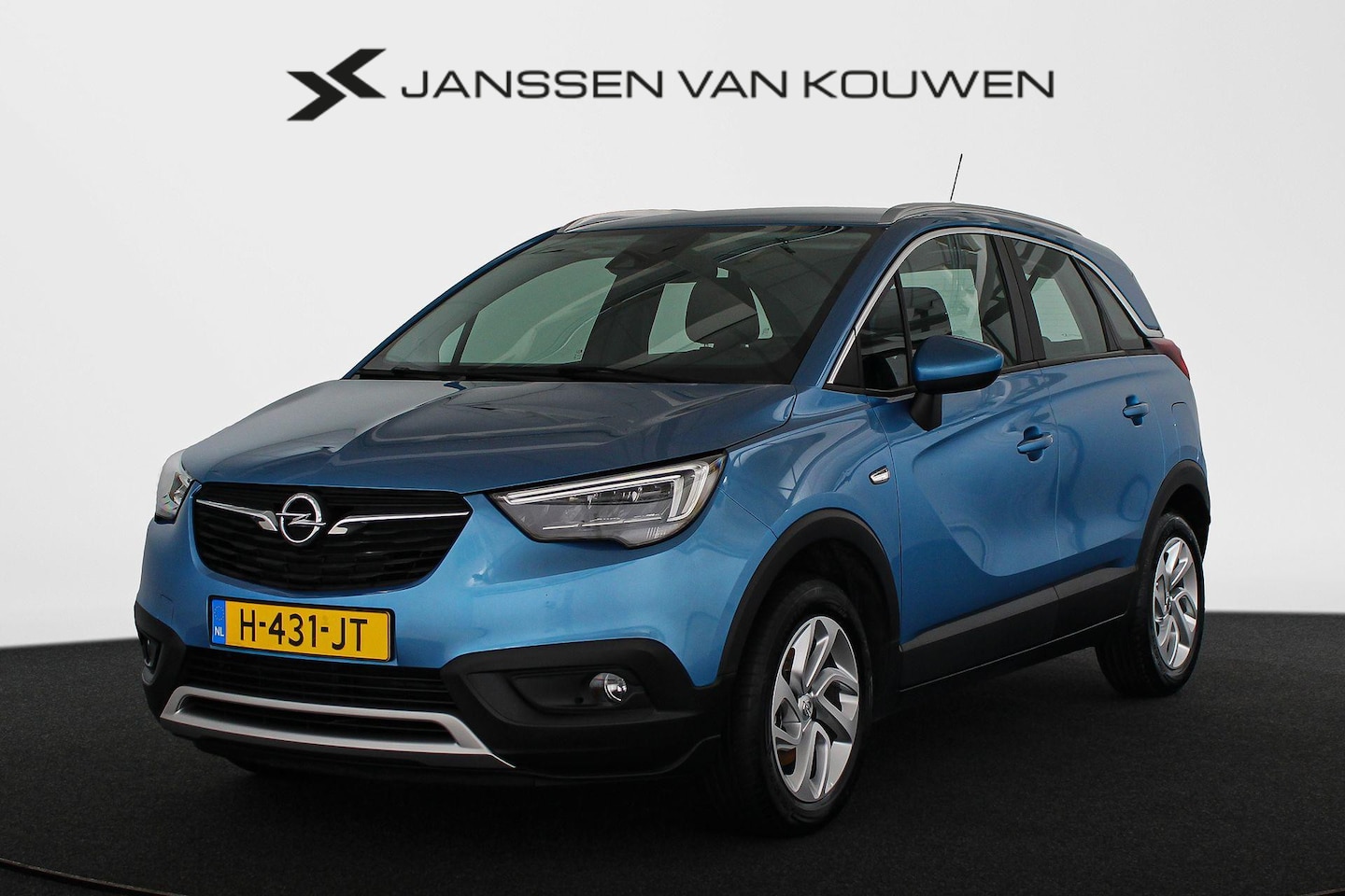 Opel Crossland X - 1.2 Turbo Innovation Trekhaak Navigatie Parkeersensoren Apple CarPlay - AutoWereld.nl