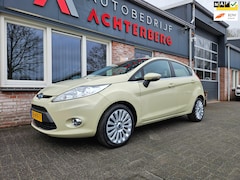 Ford Fiesta - 1.6 Titanium Trekhaak Airco/Clima Cruise Control Leuke Auto NAP PDC