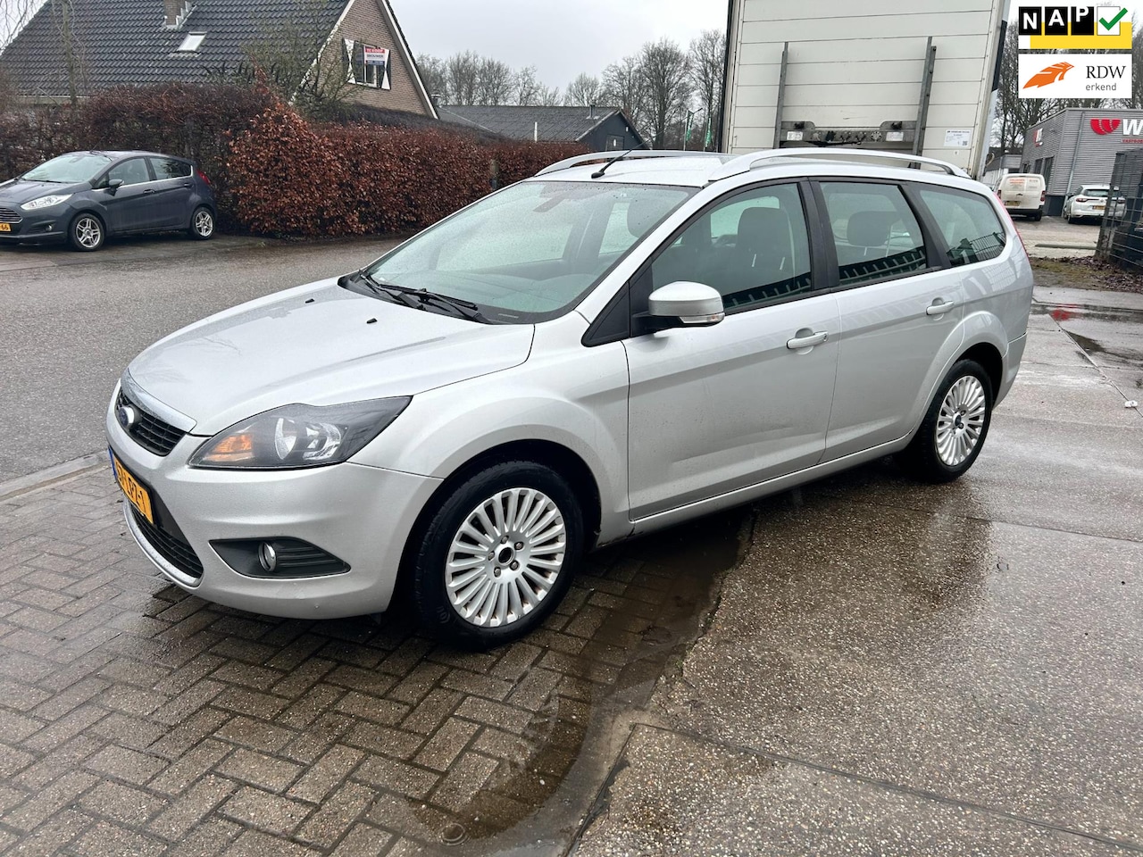 Ford Focus Wagon - 1.8 Limited 1.8 Limited - AutoWereld.nl