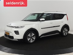 Kia e-Soul - ExecutiveLine 64 kWh | SOH 100% | 3 Fase | 1e eigenaar | Trekhaak | Wamtepomp | Stoelventi