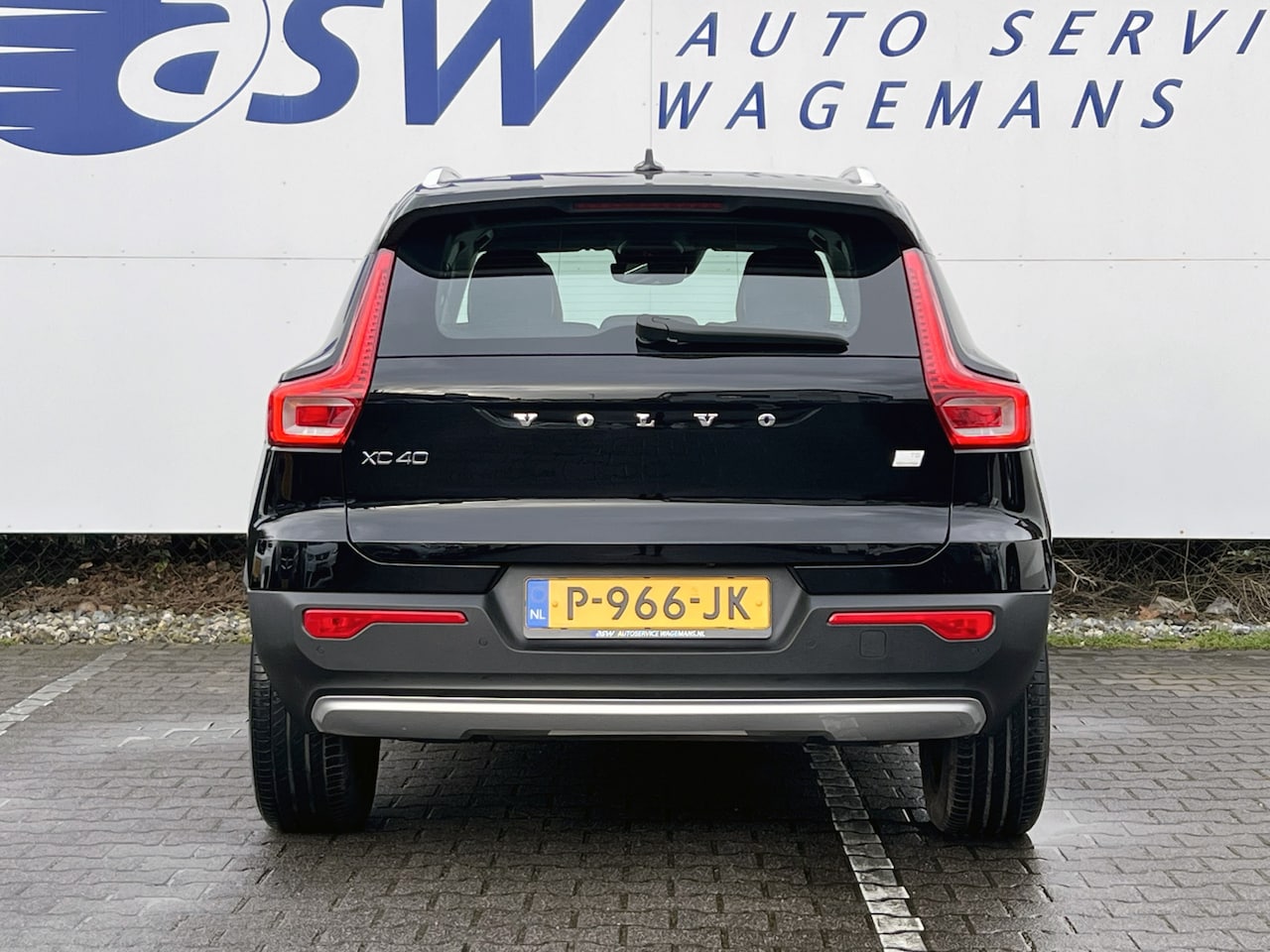 Volvo XC40 - 1.5 T5 Recharge Inscription Expression | Trekhaak | Memory | Pilot Assist | Leder - AutoWereld.nl