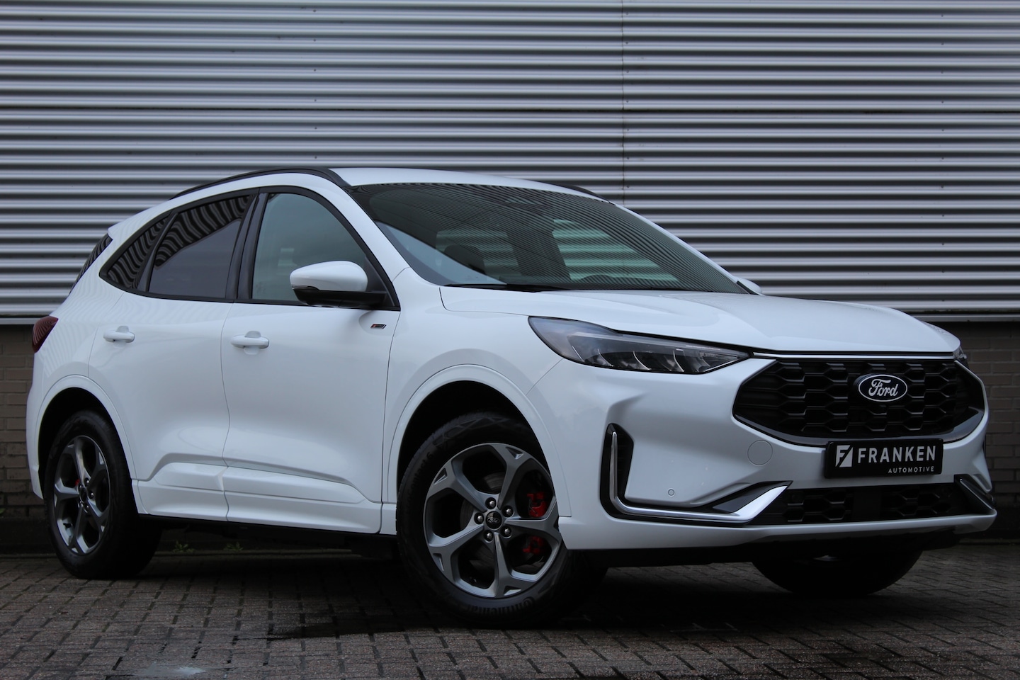 Ford Kuga - 2.5 PHEV ST-Line X | Nieuw | AGR | Adaptieve Cruise | Navigatie | Led | Winterpack - AutoWereld.nl