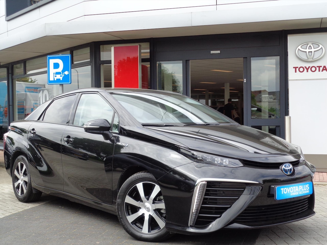 Toyota Mirai - FCV Executive | BTW AUTO | NAVI | PARKEERSENSOREN | STOELVERWARMING | STUURWERWARMING | JB - AutoWereld.nl