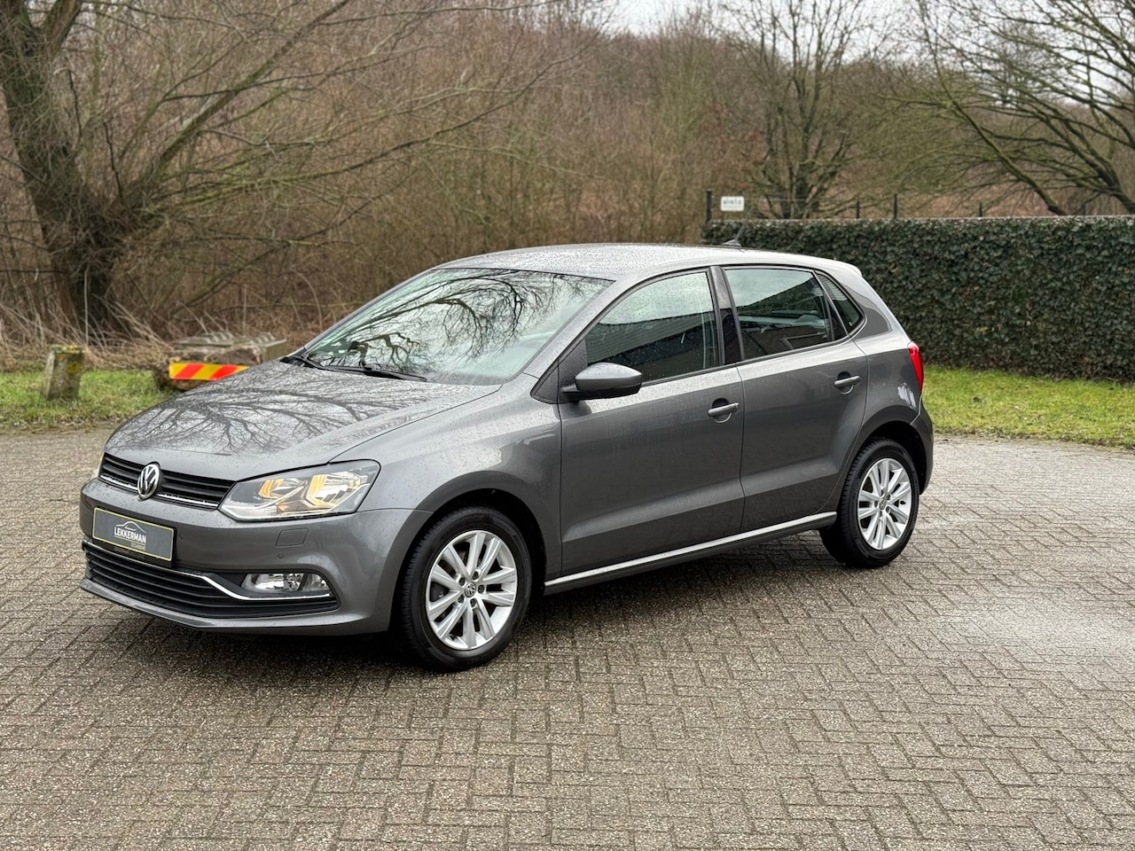 Volkswagen Polo - 1.2 TSI Highline CAMERA I PDC I VOLL DEALER I ZEER MOOI - AutoWereld.nl