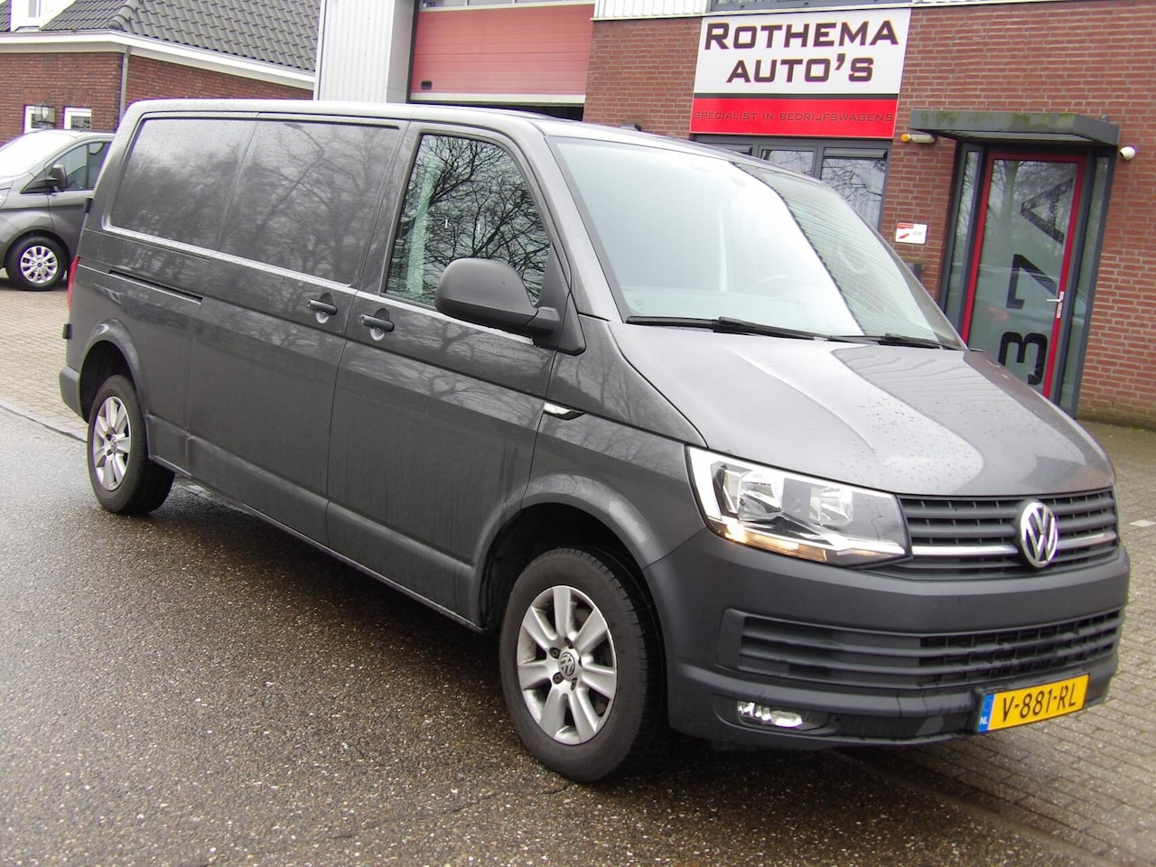 Volkswagen Transporter - 2.0 TDI 150PK L2 2019 SORTIMO INBOUW - AutoWereld.nl