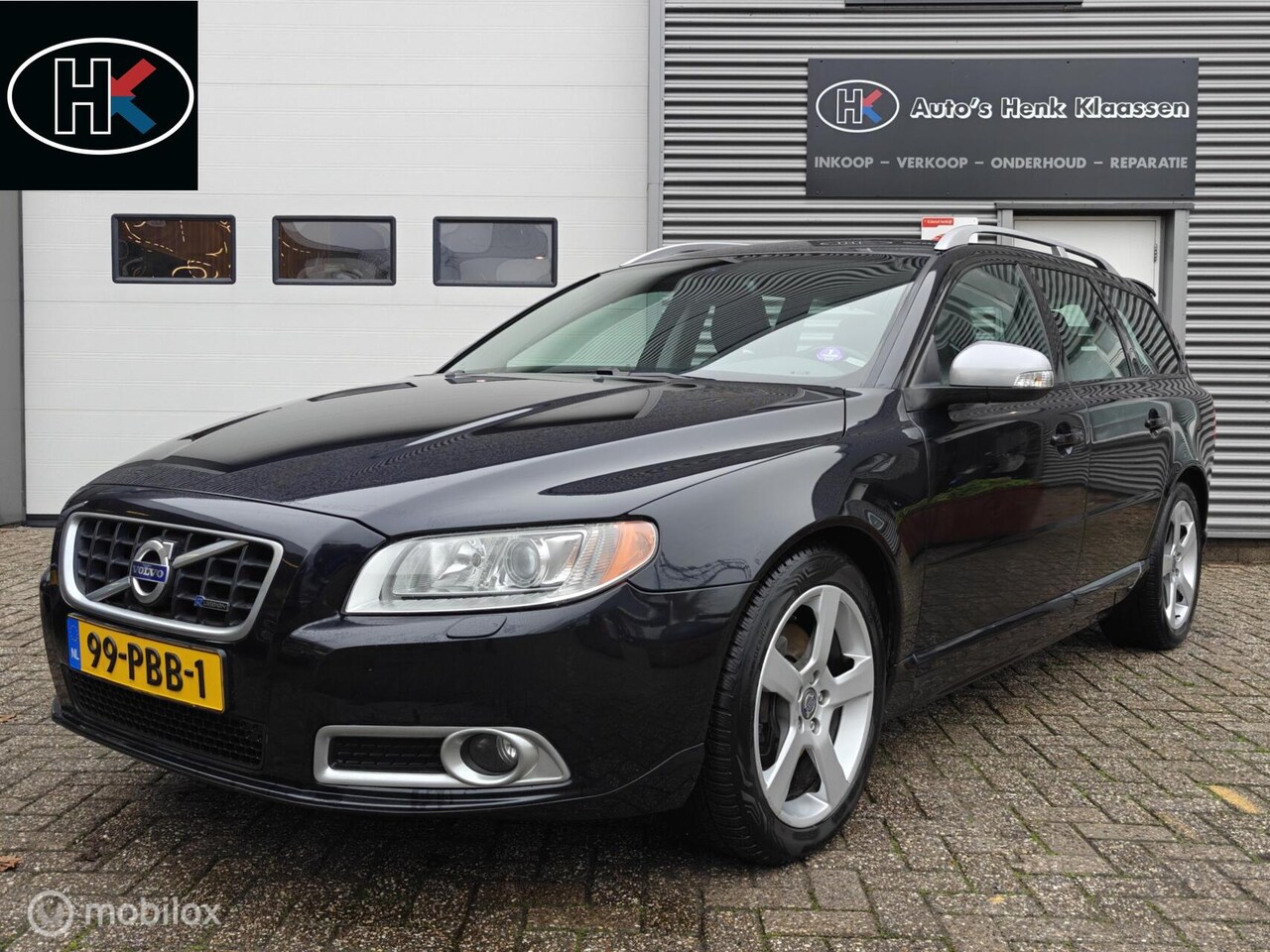 Volvo V70 - 2.0T 203pk H6 R-Edition Navi Volleder Trekhaak PDC - AutoWereld.nl