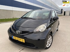 Toyota Aygo - 1.0-12V + NAP/APK 5-26