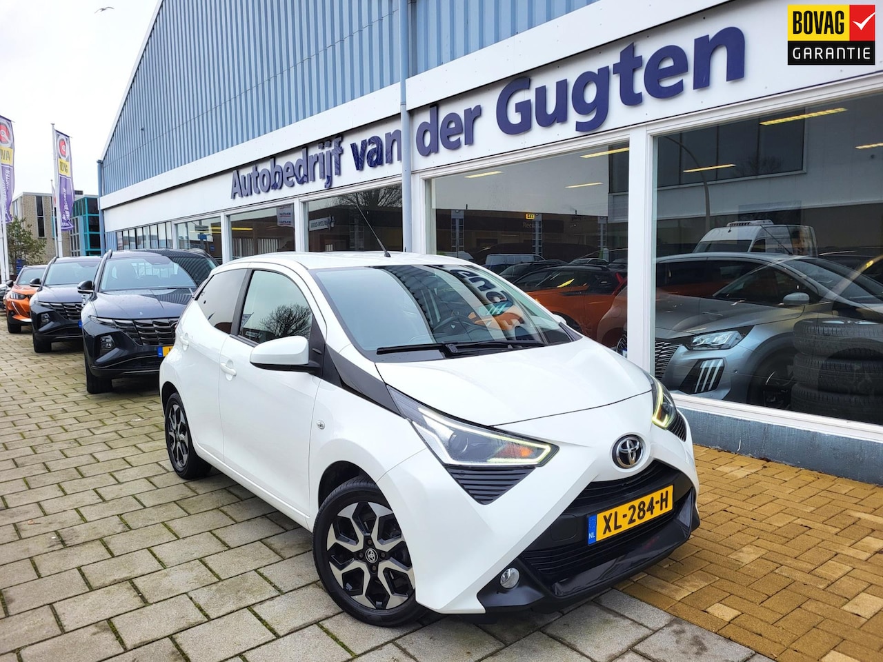 Toyota Aygo - 1.0 VVT-i x-joy / Camera / Apple Carplay & Android Auto / - AutoWereld.nl