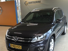Volkswagen Tiguan - 1.4 TSI 150pk BMT DSG Sport & Style | panodak | navi |