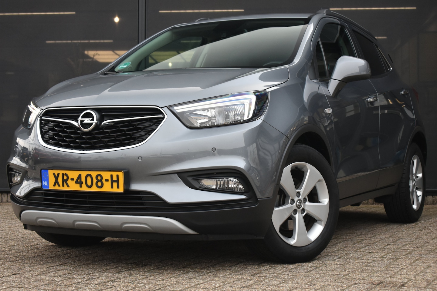Opel Mokka X - 1.4 Turbo Innovation 140pk Automaat | 100% Onderhouden! | Trekhaak | Navigatie | Climate C - AutoWereld.nl