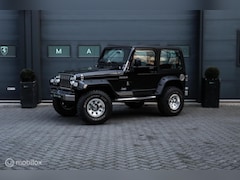 Jeep Wrangler - 5.9i V8 Hardtop|Automaat|Two tone interieur