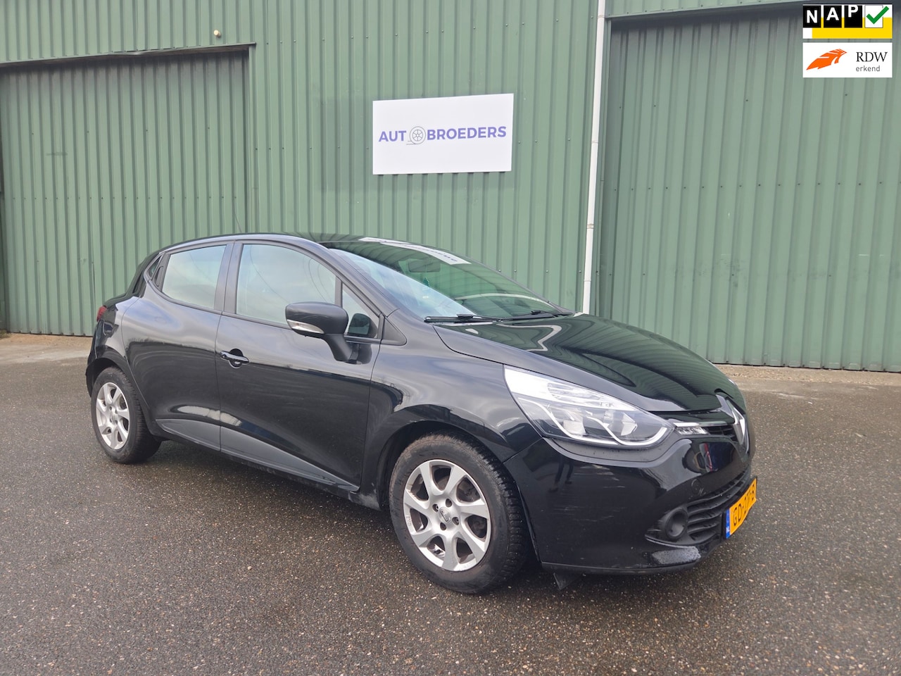 Renault Clio - 0.9 TCe Expression - LAGE KILOMETERS - AIRCO - CRUISE CONTROL - NAVIGATIE SCHERM - AutoWereld.nl