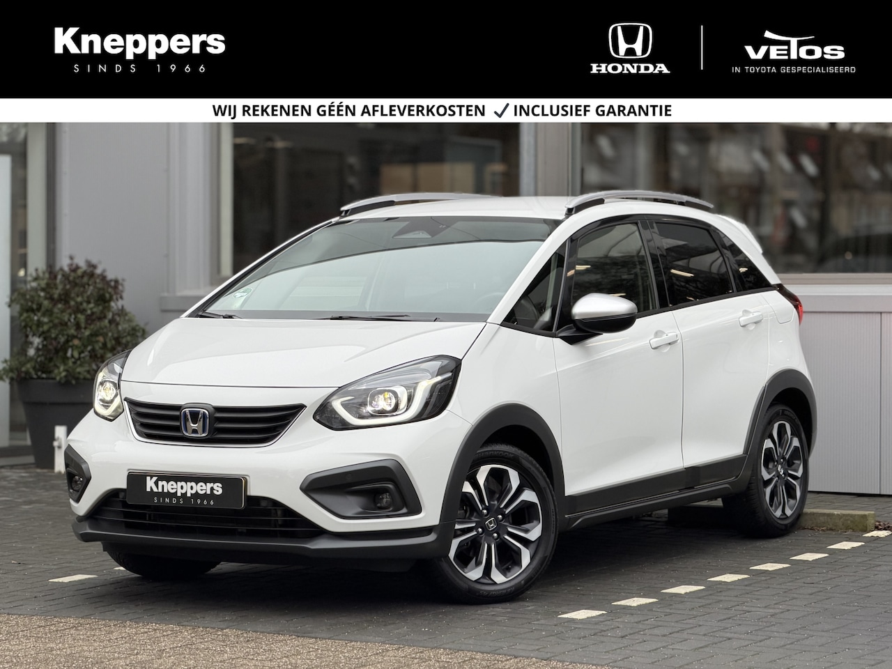 Honda Jazz - 1.5 e:HEV Crosstar | GEEN AFLEVERKOSTEN | Trekhaak afneembaar, All-season banden, Parkeers - AutoWereld.nl