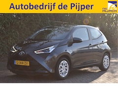 Toyota Aygo - 1.0 VVT-i x-play | NL-Auto | Afn.trekhaak | Caplay/Android | Camera | Airco | Elekt. r+s |