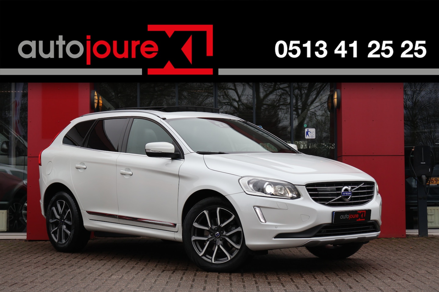 Volvo XC60 - 2.0 T5 Polar+ | ACC | Camera | Panoramadak | Trekhaak | Leder | - AutoWereld.nl