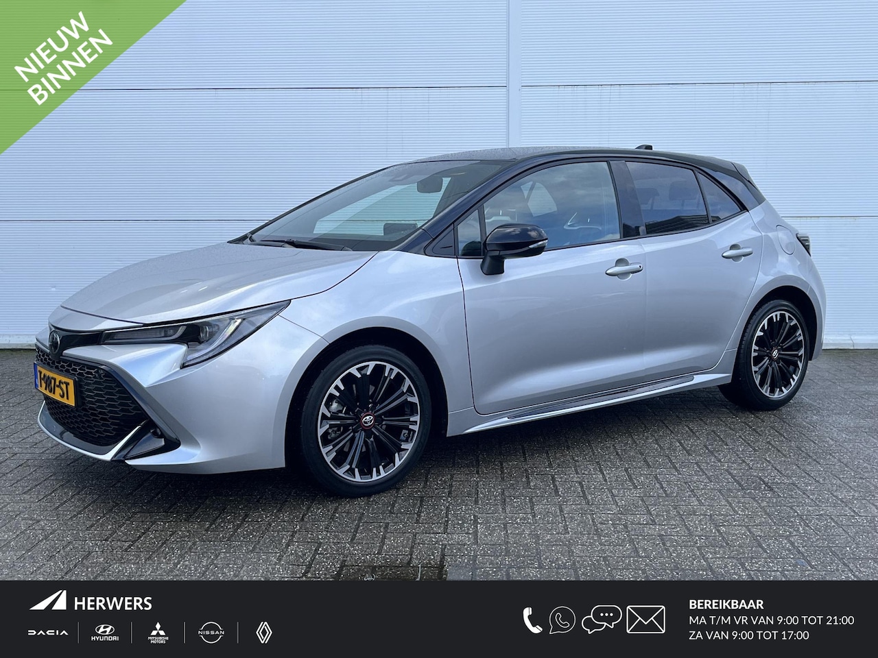 Toyota Corolla - 1.8 Hybrid GR-Sport / Airco (automatisch) / Cruise control adaptief / Lichtmetalen velgen - AutoWereld.nl