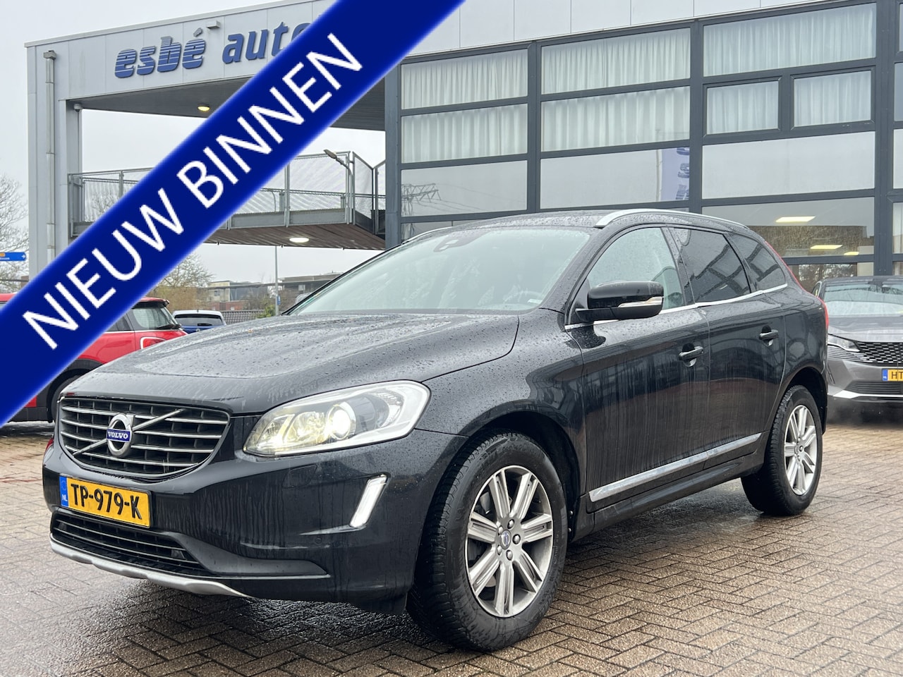 Volvo XC60 - 2.0 D4 190 PK FWD AUTOMAAT Summum Navigatie Trekhaak Xenon Panoramadak Dab 18 Inch Leder E - AutoWereld.nl