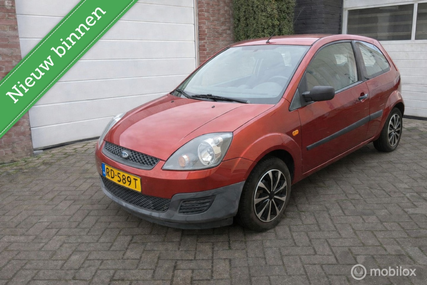 Ford Fiesta - 1.3-8V Style 1.3-8V Style - AutoWereld.nl