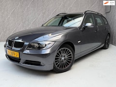 BMW 3-serie Touring - 320i High Executive / AUT / Start niet