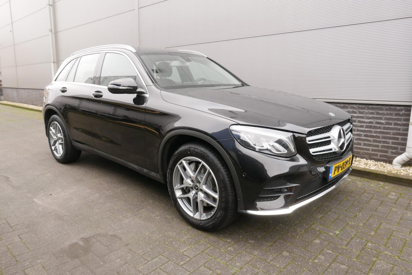 Mercedes-Benz GLC-klasse - 250 d 204 PK 4MATIC Prestige AMG PANORAMADAK,TREKHAAK. - AutoWereld.nl