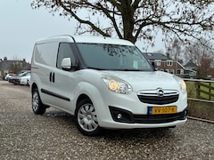 Opel Combo - 2.0 CDTi L1H1 Sport | Cruise + Clima + St.verwarming Nu € 5.975, - Ex btw