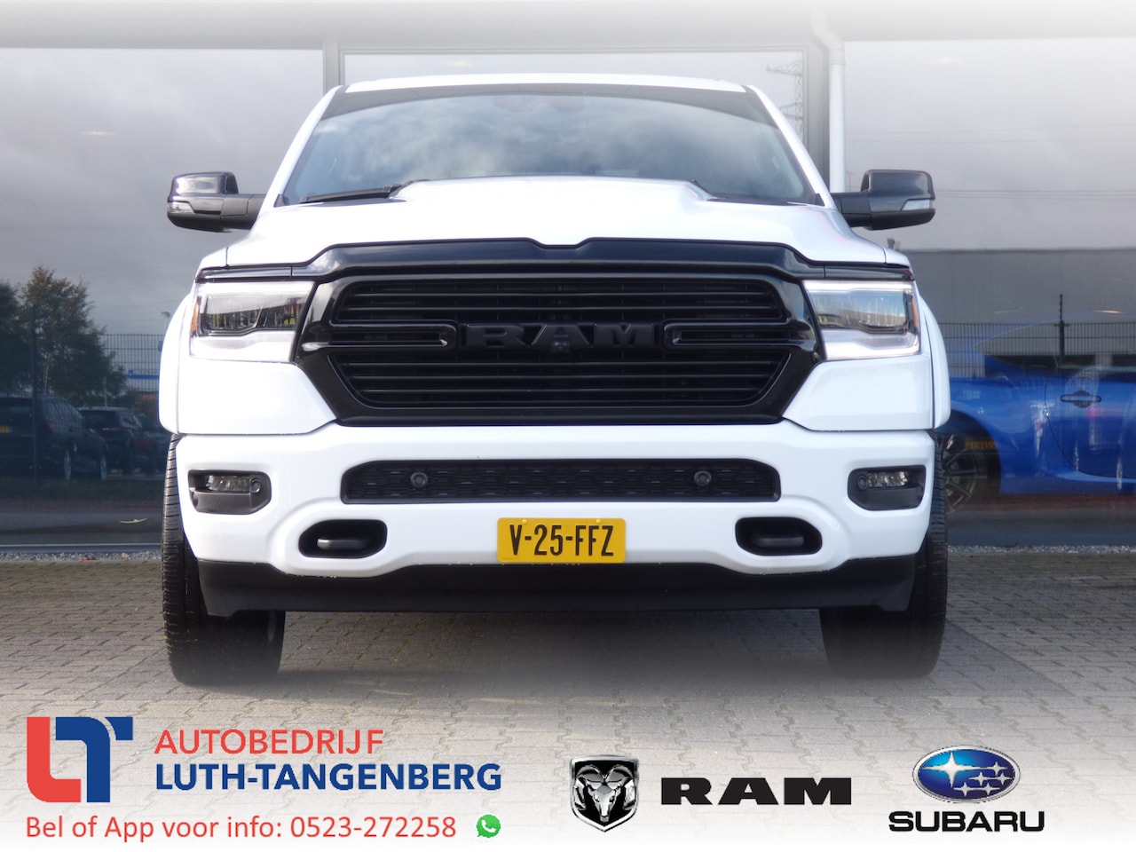 Dodge Ram 1500 - 5.7 V8 4x4 Crew Cab Laramie Night-Full Options- - AutoWereld.nl