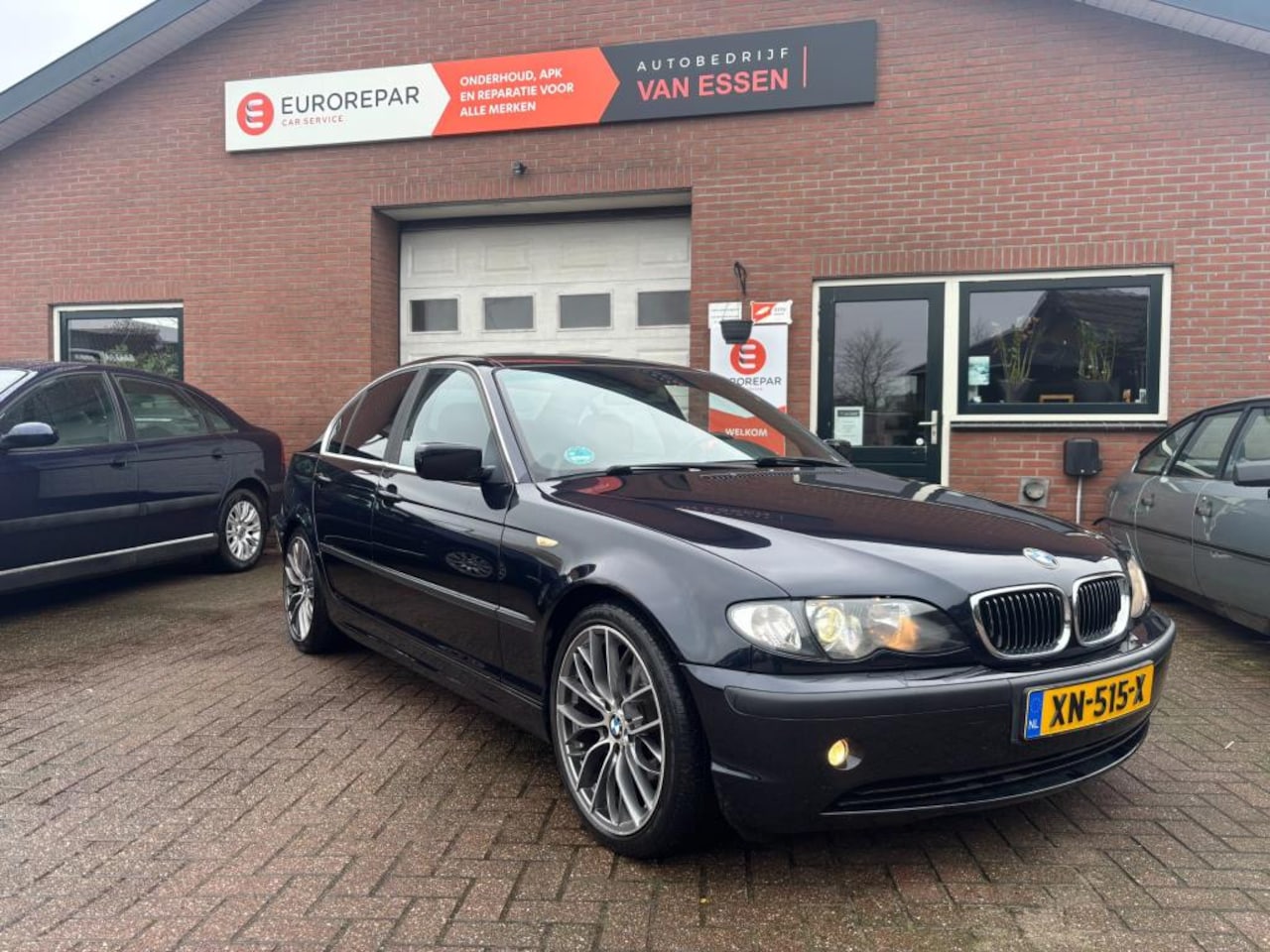 BMW 3-serie - 320 i 320i - AutoWereld.nl