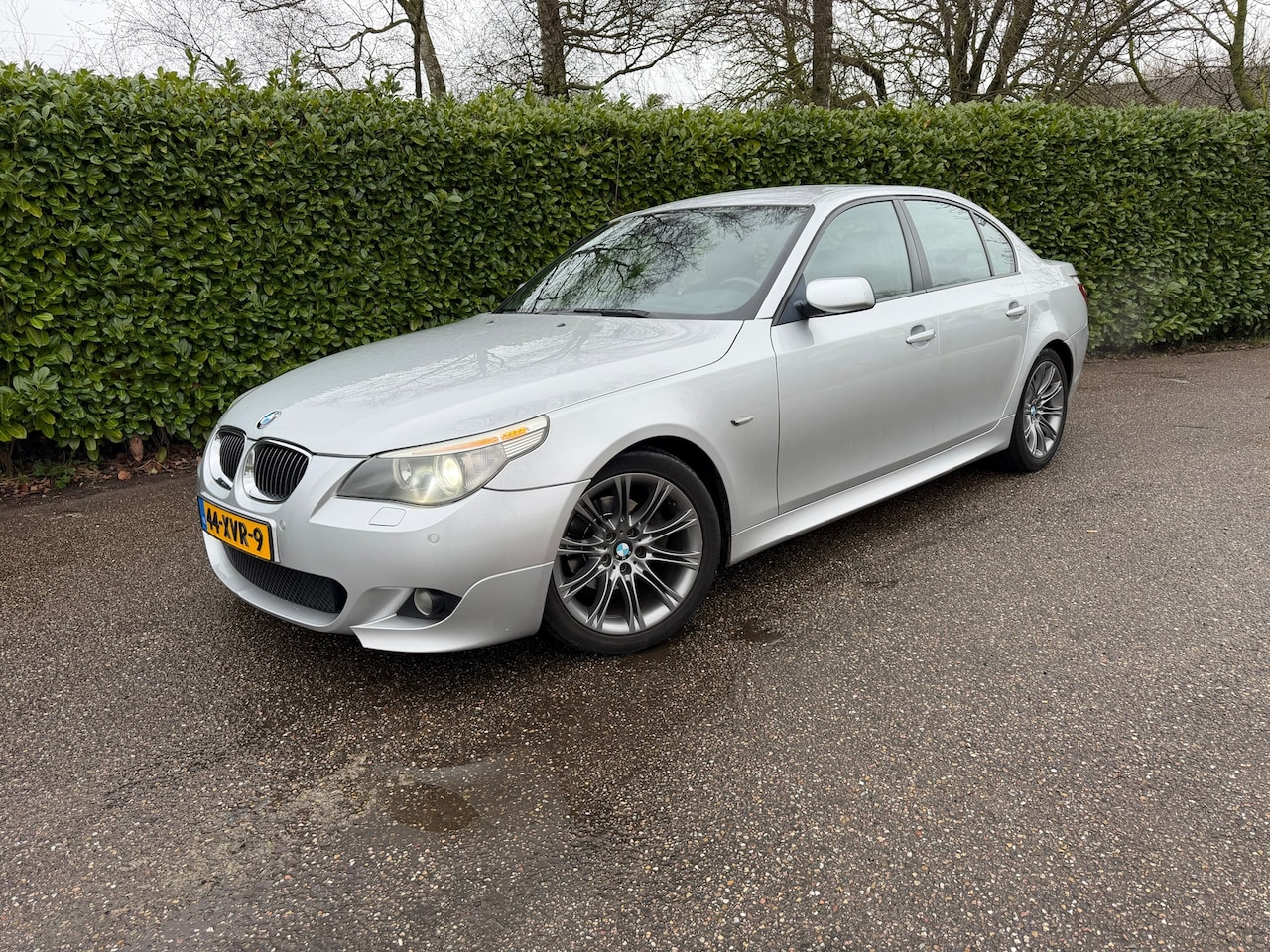 BMW 5-serie - 523i Aut | M-Pakket - AutoWereld.nl