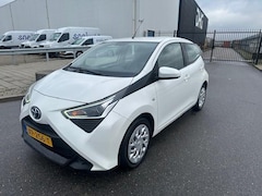 Toyota Aygo - 1.0 VVT-i x-play