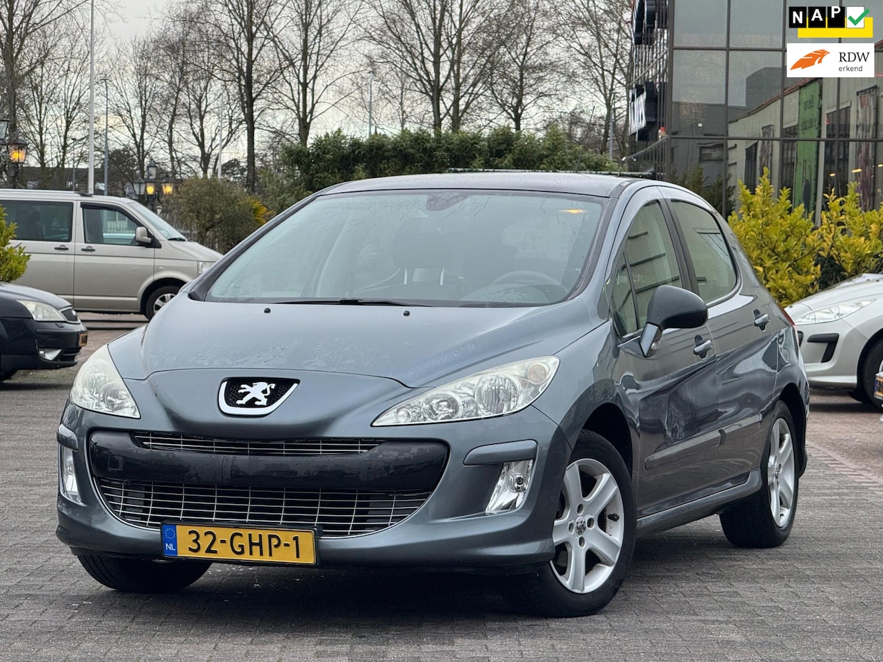 Peugeot 308 - 1.6 VTi XS 1.6 VTi XS - AutoWereld.nl
