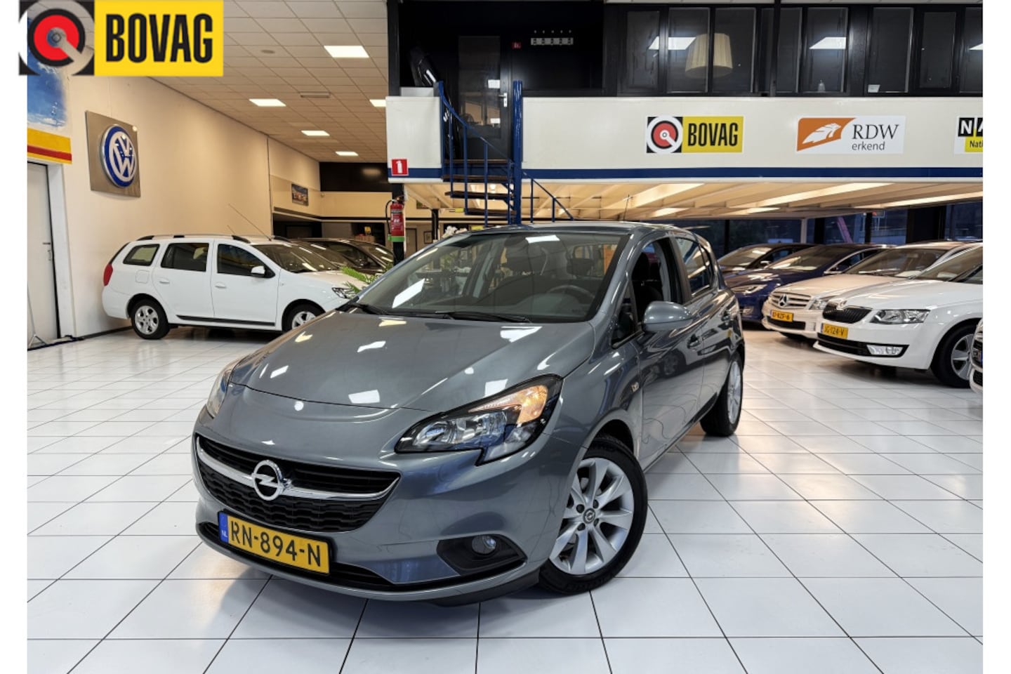Opel Corsa - 1.4 Favourite Bovag Garantie Airco - AutoWereld.nl