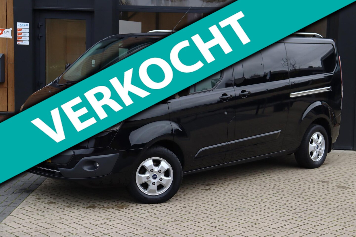 Ford Transit Custom - 290 2.0 TDCI L2H1 Sport DC | Eerste Eigenaar | 170 PK | Airco | Navi | Cruise | Stoelverwa - AutoWereld.nl