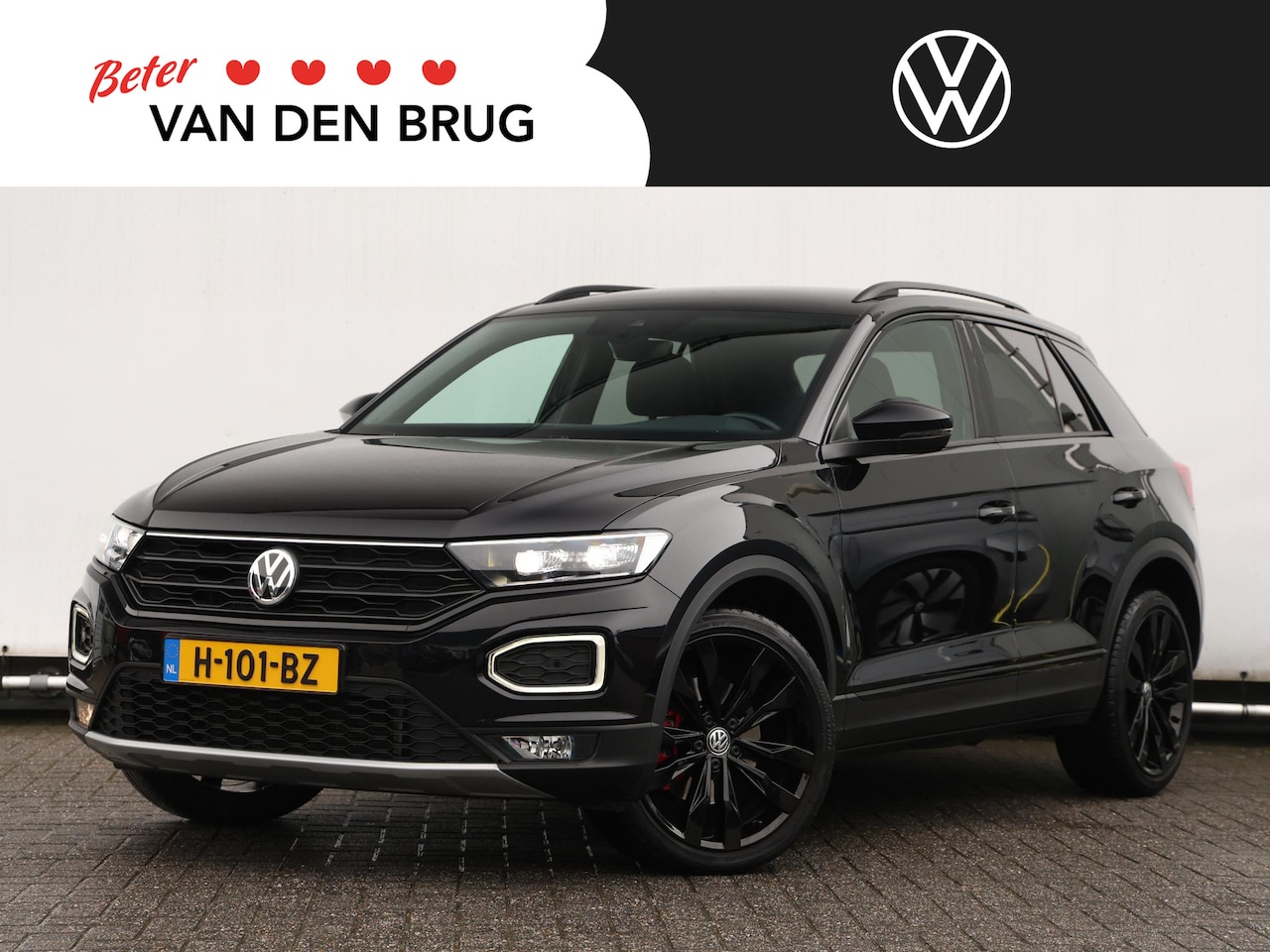 Volkswagen T-Roc - 1.5 TSI Sport 150 pk | Navigatie | Trekhaak | Active info display | 19" Suzuka | - AutoWereld.nl
