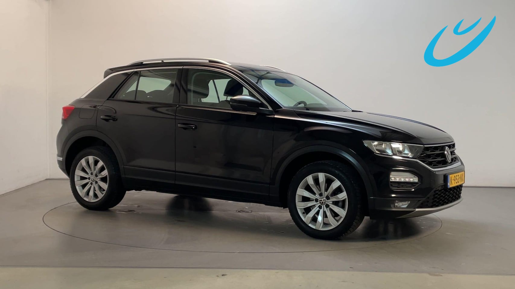 Volkswagen T-Roc - 1.0 TSI Style Business Parkeersensoren Navigatie App-Connect DAB+ - AutoWereld.nl
