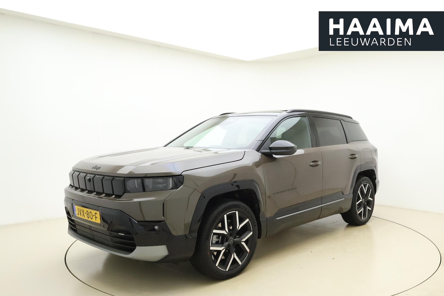 Jeep Compass - First Edition 74 kWh | Nu in de showroom! | Camera's rondom | Focal audio | Elektrische ac - AutoWereld.nl