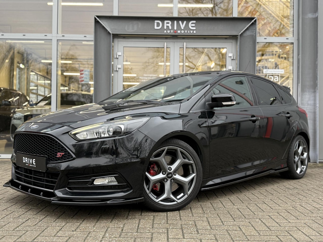 Ford Focus - 2.0 ST-3 |Recaro|Sony|Winterpack|Cruise|Led|Perfect onderhouden - AutoWereld.nl