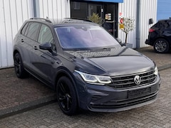 Volkswagen Tiguan - 1.5 TSI 150 PK DSG / Digital / Matrix / el. Trekh + klep / ACC / DMS